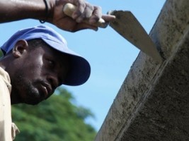 Haïti - Reconstruction : Des ouvriers mieux formés pour des bâtiments plus résistants
