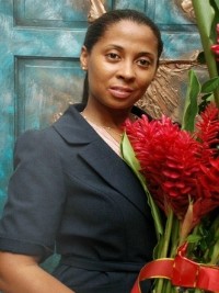 Haïti - Tourisme : Karine Condé, lauréate du «Prix Découvrir Haïti, Personnalité de l’Année 2014»