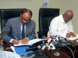 Haiti - Politic : Signature of a Partnership Agreement CONATEL-UEH