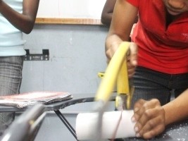 Haiti - Social : 9,000 girl-mothers will learn a trade