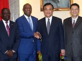 Haiti - Politic : Senator Youri Latortue in Taiwan
