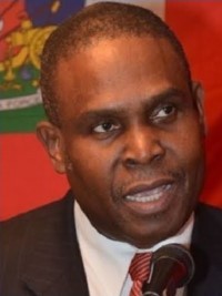 Haïti - FLASH : Céant donne sa démission après l’installation de son remplaçant