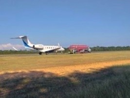 Haïti - FLASH : Des chinois interdit de sortir d'un avion à Port-au-Prince