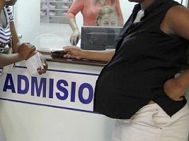 Haïti - Santé : Des dizaines de milliers d’haïtiennes continuent d’accoucher chaque année en République Dominicaine