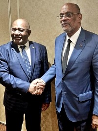 Haiti - France : The PM meets the President of the African Union, Azali Assoumani