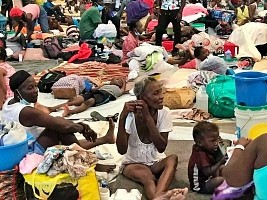 Haïti - FLASH : Plus de 200,000 personnes ont dû fuir leur domicile