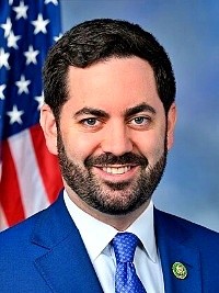 Haiti - Politic : Republican Congressman Defends Haitians to Trump