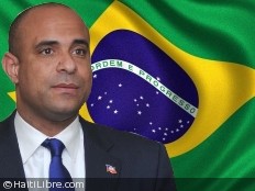 Haïti - Social : Laurent Lamothe préoccupé par le sort des haïtiens au Brésil