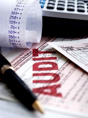 Haiti - Politic : The 3 members of the audit Commission are...