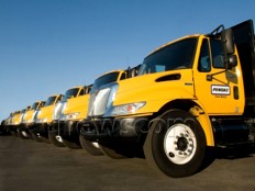 Haïti - Reconstruction : Penske Corporation, des camions pour Haïti