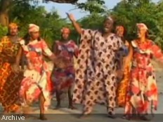 Haïti - Culture : Racine Mapou de Azor aux fêtes de Saut d'Eau